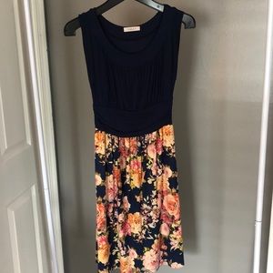 Gilli dress